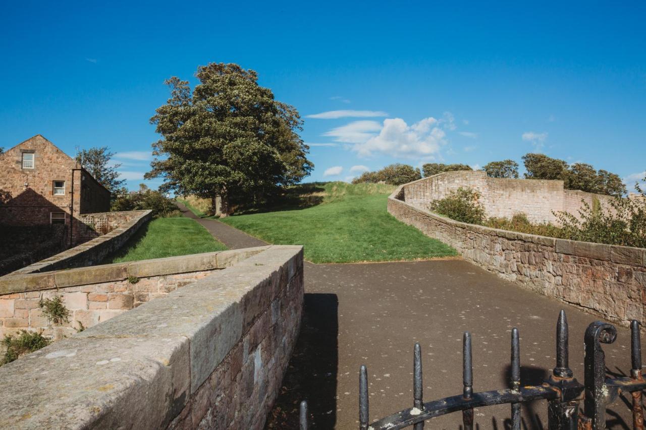 The Weights And Measures Office Apartment Berwick Upon Tweed Bagian luar foto